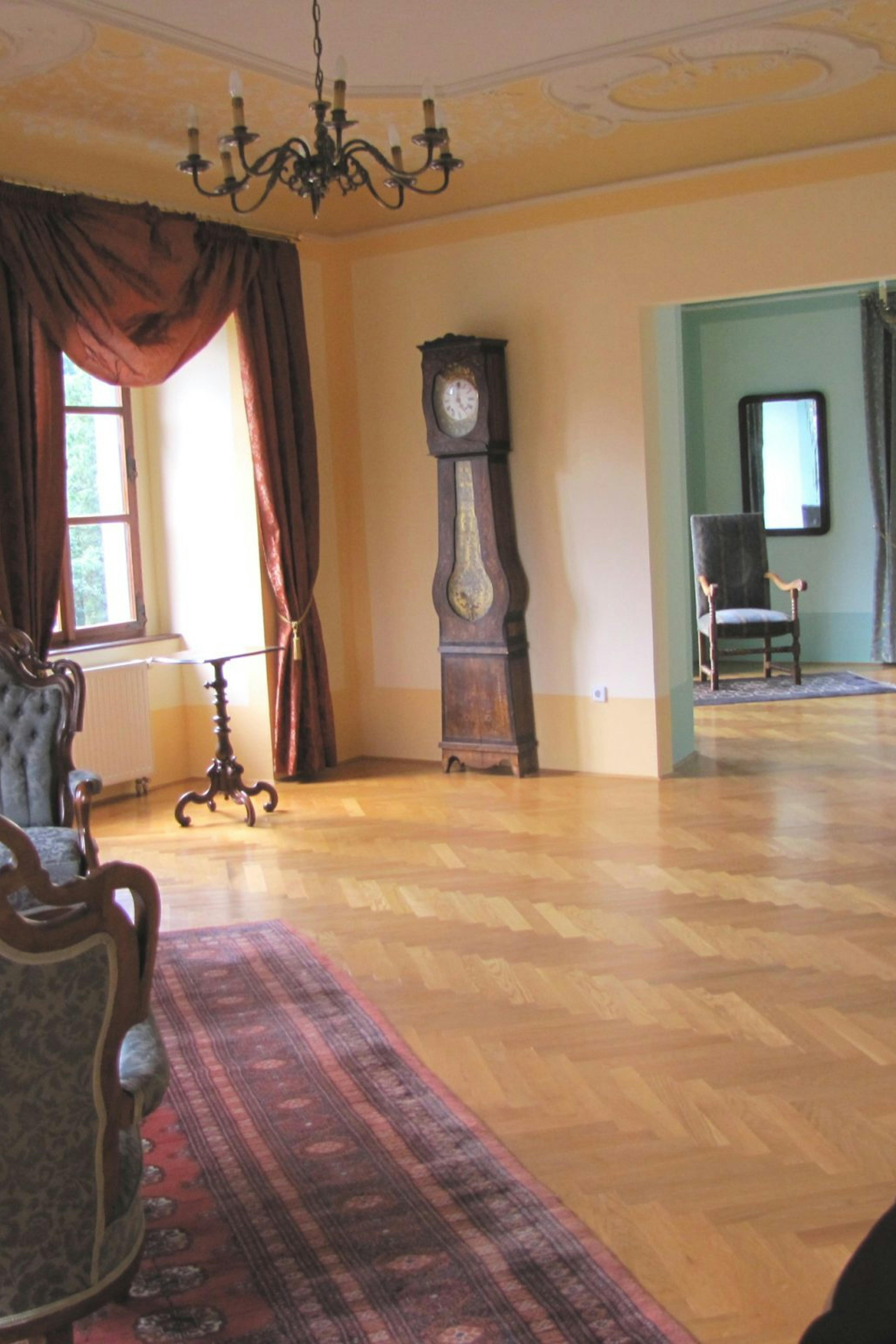 Strmol Manor Rogatec